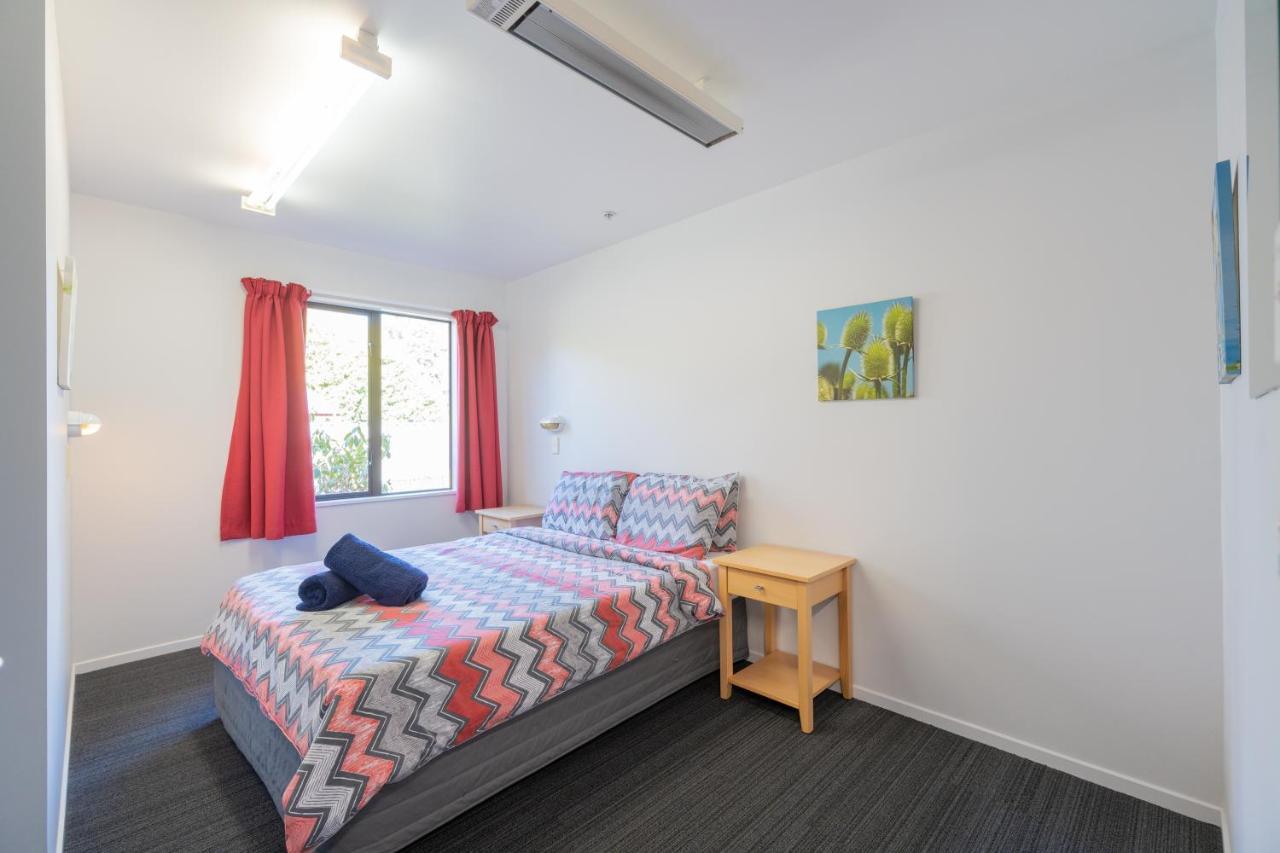 Te Anau Central Backpackers Extérieur photo
